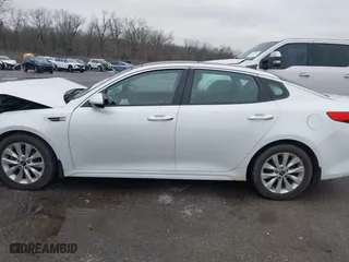 2016 Kia Optima EX with VIN 5XXGU4L30GG120518, listed as a IAAI auction lot 41602190 with 116,268 mi miles. Bid and sale history available at carsss.com. Image 14.