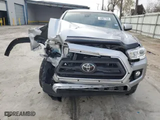 2021 Toyota Tacoma 2WD SR5 with VIN 5TFAZ5CN9MX113442, listed as a Copart auction lot 43827355 with 60,462 mi miles and Clean Title. Bid and sale history available at carsss.com. Image 5.