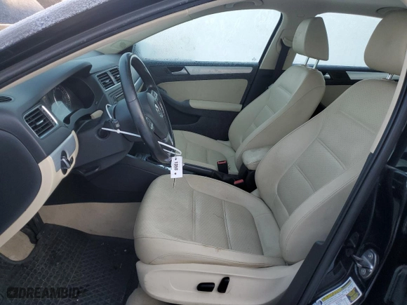 2013 Volkswagen Jetta Sedan Hybrid SE with VIN 3VW637AJ1DM278827, listed as a Copart auction lot 43962085 with 102,400 mi miles and Salvage Title. Bid and sale history available at carsss.com. Image 7.