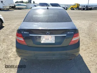 2014 Mercedes-Benz C 300 Sport z VIN WDDGF8AB2EA951478, wystawiony jako Copart lot #56416245 z przebiegiem 71 909 mil mil oraz Szkoda całkowita • Salvage title. Historia ofert i sprzedaży dostępna na DreamBid. Obrazek 6.