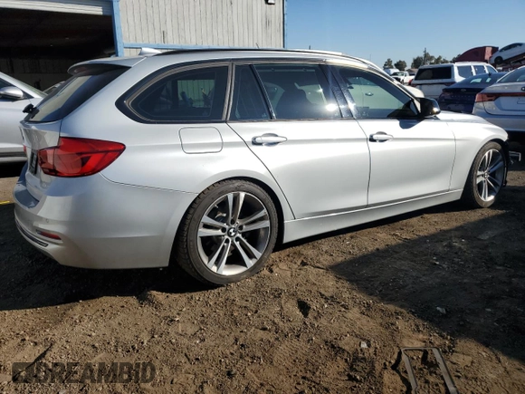 2017 BMW 3 Series 330i xDrive with VIN WBA8K3C38HK679453, listed as a Copart auction lot 89404335 with 75,451 mi miles and Salvage Title. Bid and sale history available at carsss.com. Image 3.