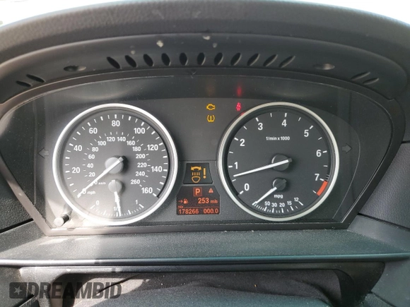 2008 BMW 5 Series 528i with VIN WBANU53558CT13194, listed as a Copart auction lot 51382785 with 178,266 mi miles and Salvage Title. Bid and sale history available at carsss.com. Image 9.