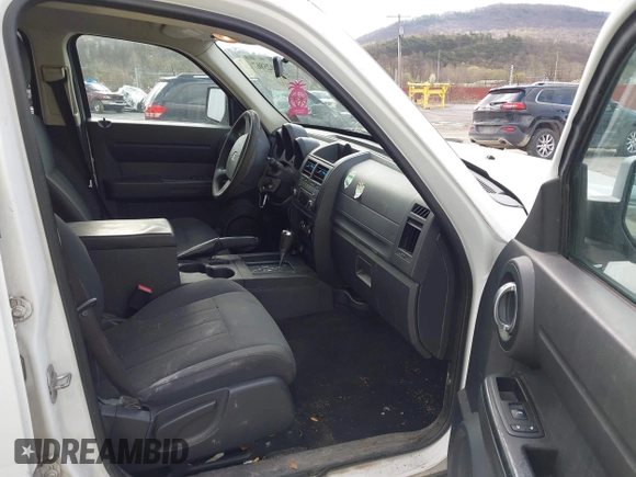 2011 Dodge Nitro Heat с VIN 1D4PT4GK8BW600644, выставлен на аукционе IAAI как лот 42025867 с пробегом 173 887 миль миль и . История ставок и продаж доступна на DreamBid. Изображение 5.
