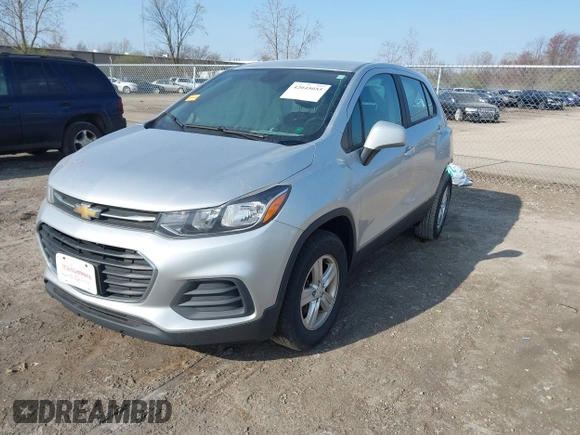 2018 Chevrolet Trax LS with VIN KL7CJNSB6JB510894, listed as a IAAI auction lot 42045055 with 118,647 mi miles. Bid and sale history available at carsss.com. Image 2.