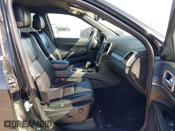 2017 Jeep Grand Cherokee Limited with VIN 1C4RJFBG9HC662672, listed as a IAAI auction lot 41763565 with 140,581 mi miles. Bid and sale history available at carsss.com. Image 5.