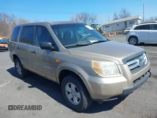 2006 Honda Pilot LX with VIN 2HKYF18106H545261, listed as a IAAI auction lot 41769869 with 214,889 mi miles. Bid and sale history available at carsss.com. Image 1.
