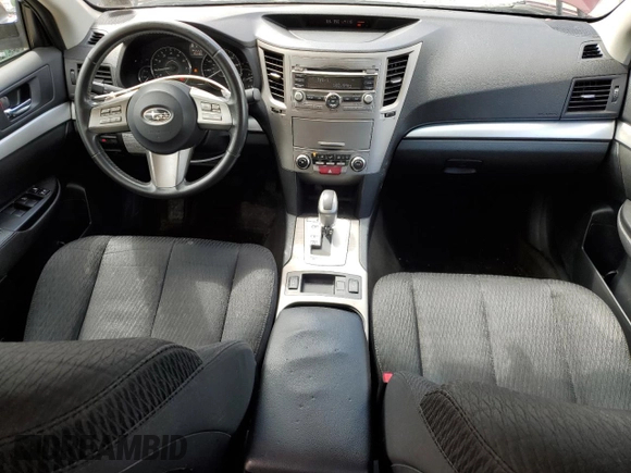 2011 Subaru Legacy Premium Power Moon z VIN 4S3BMCG65B3252627, wystawiony jako Copart lot #56396145 z przebiegiem 186 486 mil mil oraz Szkoda całkowita • Salvage title. Historia ofert i sprzedaży dostępna na DreamBid. Obrazek 8.