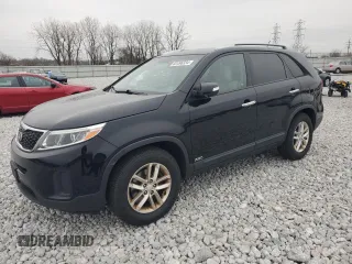2014 Kia Sorento LX with VIN 5XYKTDA76EG544247, listed as a Copart auction lot 83496334 with 141,206 mi miles and Clean Title. Bid and sale history available at carsss.com. Image 1.