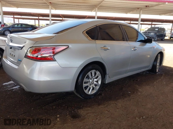 2014 Nissan Altima SV with VIN 1N4AL3AP1EC171442, listed as a IAAI auction lot 41923400 with 164,414 mi miles and . Bid and sale history available at carsss.com. Image 4.