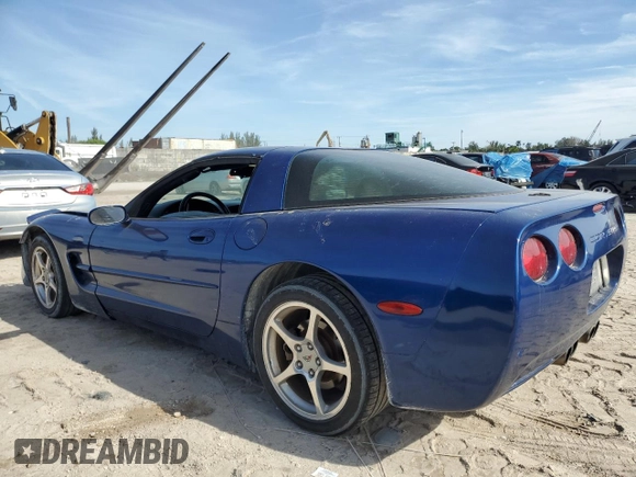 2002 Chevrolet Corvette with VIN 1G1YY22G225103095, listed as a Copart auction lot 87363014 with 212,379 mi miles and Salvage Title. Bid and sale history available at carsss.com. Image 2.