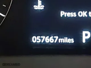 2019 Land Rover Range Rover Velar S with VIN SALYB2EX8KA220409, listed as a IAAI auction lot 41924636 with 57,667 mi miles. Bid and sale history available at carsss.com. Image 15.