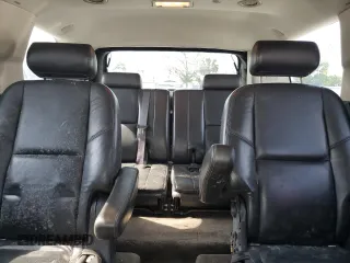 2009 Cadillac Escalade z VIN 1GYFK23269R237673, wystawiony jako Copart lot #56244935 z przebiegiem 201 650 mil mil oraz Szkody całkowita. Historia ofert i sprzedaży dostępna na DreamBid. Obrazek 10.