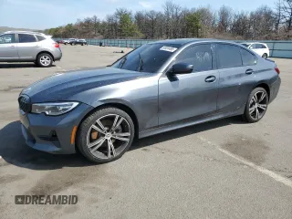 2019 BMW 3 Series 330i xDrive with VIN WBA5R7C59KFH26421, listed as a Copart auction lot 53924495 with 47,534 mi miles and Salvage title. Bid and sale history available at DreamBid. Image 1.