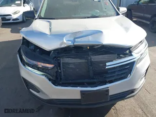 2022 Chevrolet Equinox LS with VIN 3GNAXSEV4NS150099, listed as a IAAI auction lot 40395522 with 48,187 mi miles. Bid and sale history available at carsss.com. Image 6.