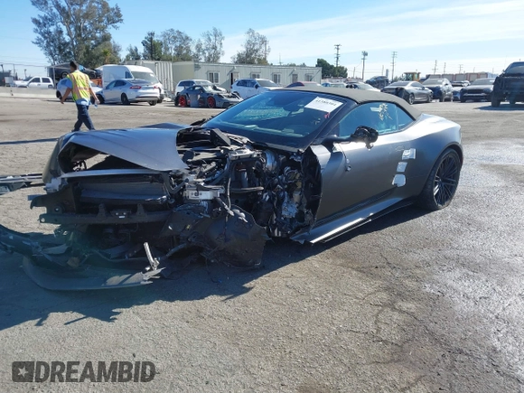 2024 Aston Martin DB12 z VIN SCFRMFGWXRGM13607, wystawiony jako IAAI lot #41380304 z przebiegiem Nie podano mil oraz . Historia ofert i sprzedaży dostępna na DreamBid. Obrazek 17.