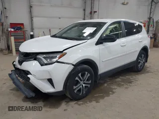 2018 Toyota RAV4 LE z VIN JTMBFREV7JJ207951, wystawiony jako IAAI lot #42376282 z przebiegiem 109 704 mil mil oraz . Historia ofert i sprzedaży dostępna na DreamBid. Obrazek 2.