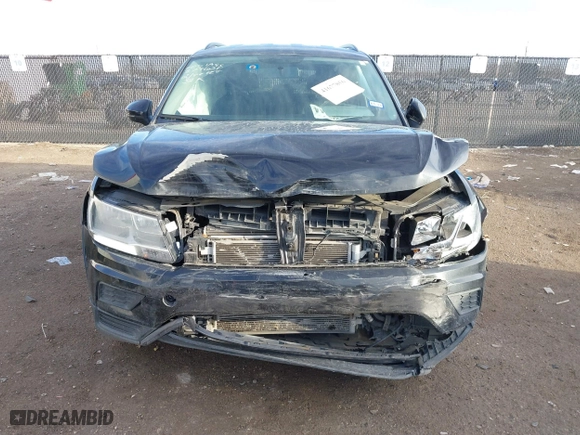 2020 Volkswagen Tiguan S with VIN 3VV1B7AX8LM105021, listed as a IAAI auction lot 41677856 with 50,885 mi miles. Bid and sale history available at carsss.com. Image 6.
