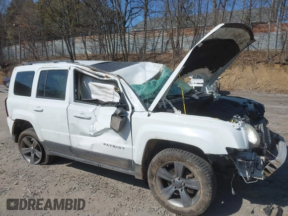 2015 Jeep Patriot High Altitude with VIN 1C4NJRFB1FD340159, listed as a IAAI auction lot 41769322 with 151,881 mi miles and . Bid and sale history available at carsss.com. Image 6.