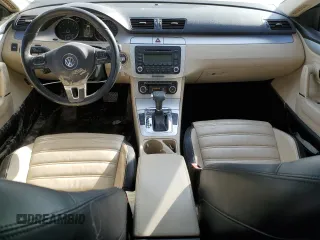 2009 Volkswagen CC Sport with VIN WVWEU73C09E517470, listed as a Copart auction lot 48699165 with 159,987 mi miles and Salvage Title. Bid and sale history available at DreamBid. Image 8.
