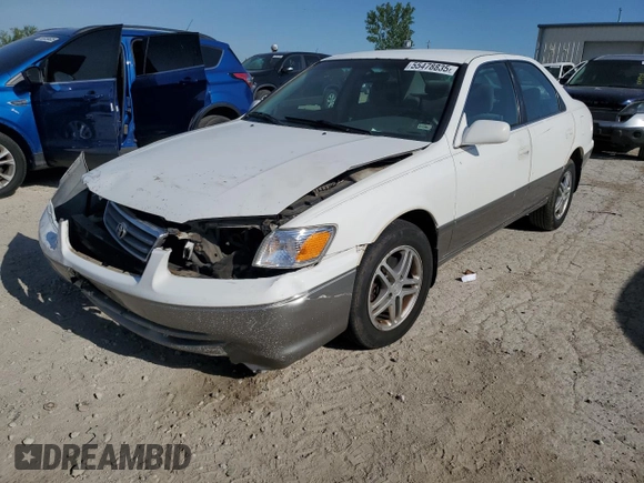 2000 Toyota Camry CE z VIN JT2BG28K8Y0467211, wystawiony jako Copart lot #55478835 z przebiegiem Nie podano mil oraz Szkoda całkowita • Salvage title. Historia ofert i sprzedaży dostępna na DreamBid. Obrazek 1.