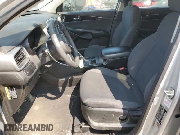 2016 Kia Sorento LX z VIN 5XYPGDA56GG168628, wystawiony jako Copart lot #59299505 z przebiegiem 175 992 mil mil oraz Nie do naprawy • Non repairable. Historia ofert i sprzedaży dostępna na DreamBid. Obrazek 7.
