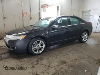 2011 Lincoln MKZ with VIN 3LNHL2JC2BR761139, listed as a Copart auction lot 60411425 with 140,727 mi miles and Salvage title. Bid and sale history available at DreamBid. Image 1.