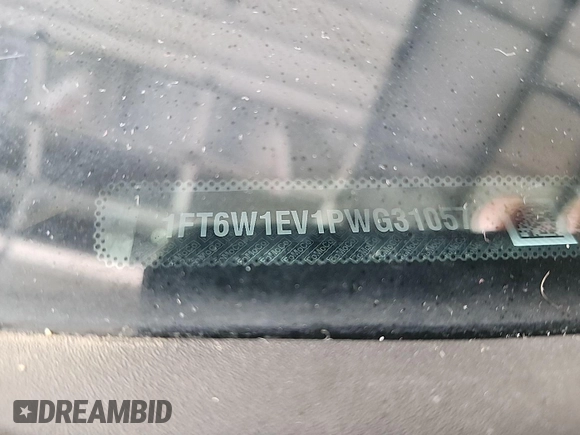 2023 Ford F-150 Lightning Pro с VIN 1FT6W1EV1PWG31057, выставлен на аукционе IAAI как лот 42141756 с пробегом 240 миль миль и . История ставок и продаж доступна на DreamBid. Изображение 1.