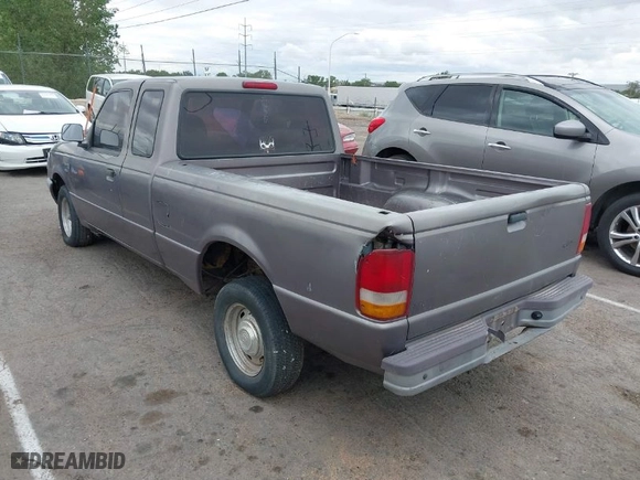 1996 Ford Ranger XL with VIN 1FTCR14A4TPB42312, listed as a IAAI auction lot 39715435 with 244,370 mi miles. Bid and sale history available at carsss.com. Image 3.