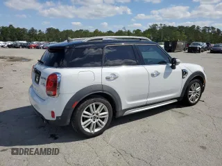 2017 MINI Countryman Cooper S z VIN WMZYT3C33H3B66060, wystawiony jako Copart lot #54921435 z przebiegiem 126 674 mil mil oraz Szkoda całkowita • Salvage title. Historia ofert i sprzedaży dostępna na DreamBid. Obrazek 3.