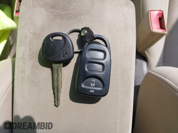 2009 Hyundai Elantra GLS with VIN KMHDU46D69U677160, listed as a IAAI auction lot 42393190 with 100,275 mi miles and . Bid and sale history available at DreamBid. Image 11.