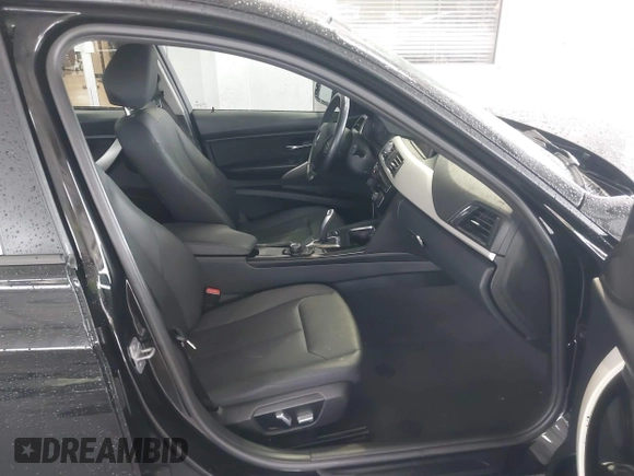 2018 BMW 3 Series 320i with VIN WBA8E1G54JNU90018, listed as a IAAI auction lot 42236134 with 73,589 mi miles and . Bid and sale history available at DreamBid. Image 5.