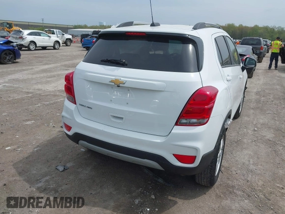 2021 Chevrolet Trax LT with VIN KL7CJPSM5MB369530, listed as a IAAI auction lot 42146885 with 21,906 mi miles and . Bid and sale history available at DreamBid. Image 4.