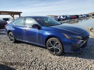 2024 Nissan Altima 2.5 SR with VIN 1N4BL4CWXRN387072, listed as a Copart auction lot 48065605 with 13,712 mi miles and Salvage Title. Bid and sale history available at carsss.com. Image 4.