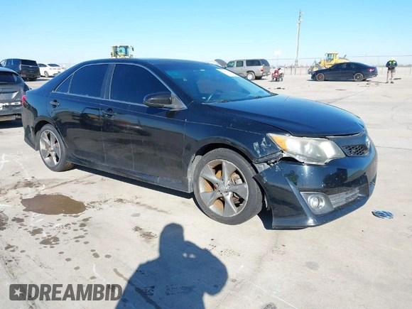 2012 Toyota Camry SE with VIN 4T1BK1FK1CU500307, listed as a IAAI auction lot 41267919 with 159,889 mi miles. Bid and sale history available at carsss.com. Image 1.