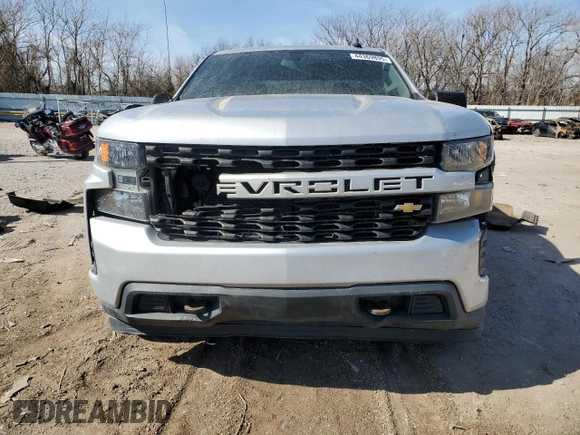 2019 Chevrolet Silverado 1500 Custom with VIN 1GCRYBEH9KZ222917, listed as a Copart auction lot 44369895 with 98,872 mi miles and Salvage Title. Bid and sale history available at DreamBid. Image 5.