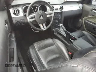 2008 Ford Mustang Deluxe with VIN 1ZVHT80N885164208, listed as a Copart auction lot 53855845 with 194,689 mi miles and Salvage Title. Bid and sale history available at carsss.com. Image 8.