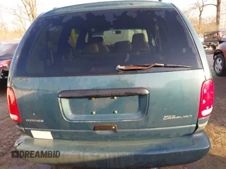 2000 Dodge Grand Caravan with VIN 2B4GP24G2YR761530, listed as a IAAI auction lot 41761127 with 200,000 mi miles and . Bid and sale history available at DreamBid. Image 16.
