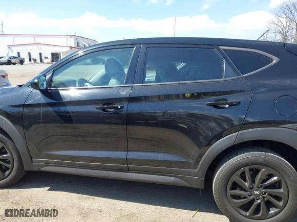 2018 Hyundai Tucson SE with VIN KM8J23A45JU603646, listed as a IAAI auction lot 41838097 with 64,704 mi miles. Bid and sale history available at carsss.com. Image 15.