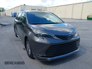 2024 Toyota Sienna XLE with VIN 5TDJRKEC1RS204762, listed as a IAAI auction lot 42798072 with 8,525 mi miles and . Bid and sale history available at DreamBid. Image 1.