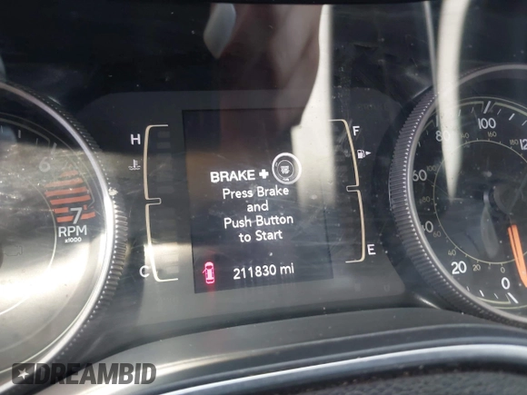 2019 Jeep Cherokee Latitude Plus z VIN 1C4PJLLB5KD184826, wystawiony jako IAAI lot #42321549 z przebiegiem 211 830 mil mil oraz . Historia ofert i sprzedaży dostępna na DreamBid. Obrazek 15.