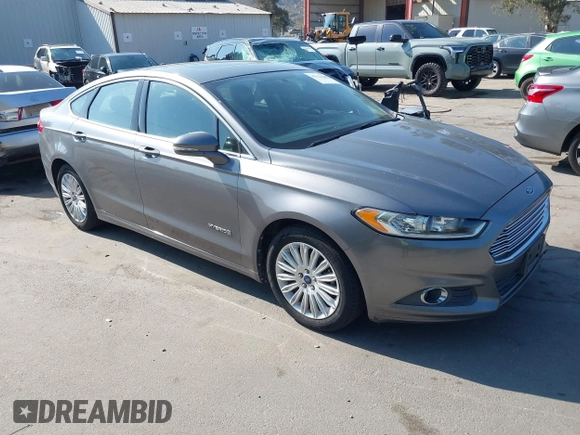 2013 Ford Fusion SE Hybrid with VIN 3FA6P0LU8DR178254, listed as a IAAI auction lot 42223543 with 139,995 mi miles and . Bid and sale history available at DreamBid. Image 1.