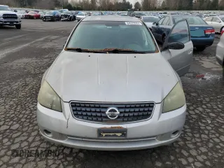 2005 Nissan Altima 3.5 SE with VIN 1N4BL11D85N447974, listed as a Copart auction lot 84323504 with 195,669 mi miles and Clean Title. Bid and sale history available at carsss.com. Image 5.