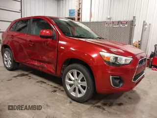 2015 Mitsubishi Outlander Sport ES with VIN 4A4AP3AU9FE024773, listed as a IAAI auction lot 41913938 with 190,740 mi miles. Bid and sale history available at carsss.com. Image 1.