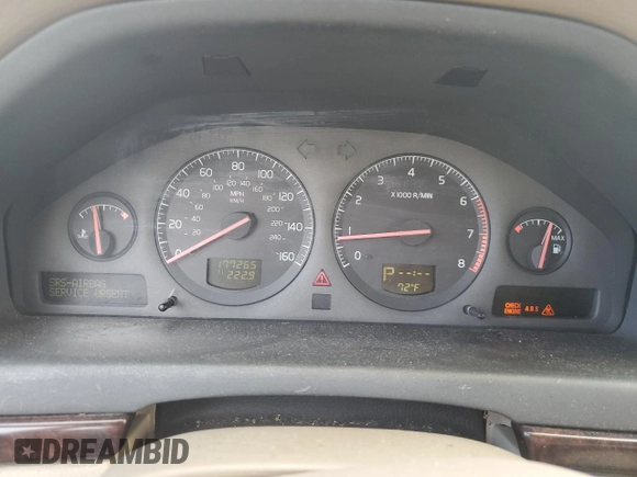 2000 Volvo S80 with VIN YV1TS90D1Y1140105, listed as a Copart auction lot 66579114 with 177,265 mi miles and Salvage Title. Bid and sale history available at carsss.com. Image 9.
