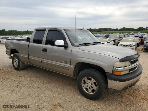 2001 Chevrolet Silverado 1500 LT with VIN 1GCEK19T41E224167, listed as a Copart auction lot 59932984 with 275,247 mi miles and Salvage Title. Bid and sale history available at carsss.com. Image 4.