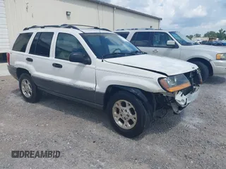 2001 Jeep Grand Cherokee Laredo with VIN 1J4GW48S81C520385, listed as a IAAI auction lot 42790086 with 190,617 mi miles and . Bid and sale history available at DreamBid. Image 1.