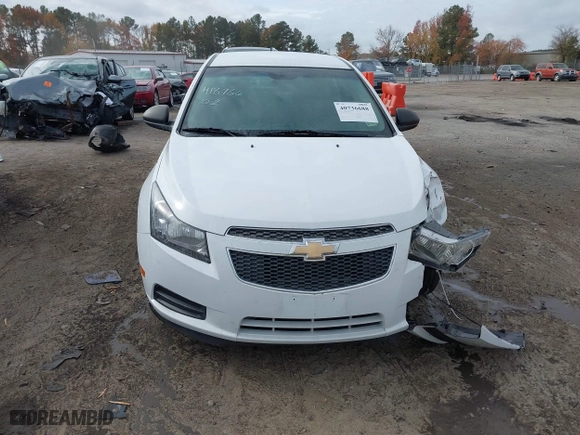 2013 Chevrolet Cruze LS with VIN 1G1PA5SHXD7220764, listed as a IAAI auction lot 40736688 with 100,969 mi miles. Bid and sale history available at carsss.com. Image 12.