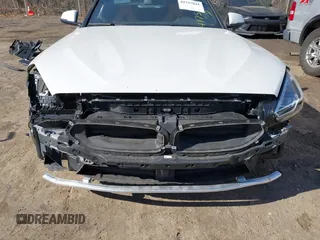 2020 BMW Z4 sDrive30i z VIN WBAHF3C09LWW54993, wystawiony jako IAAI lot #41757841 z przebiegiem Nie podano mil oraz . Historia ofert i sprzedaży dostępna na DreamBid. Obrazek 18.