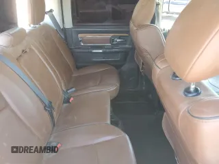 2017 Ram 2500 Longhorn z VIN 3C6UR5GL4HG539532, wystawiony jako Copart lot #54075865 z przebiegiem 88 878 mil mil oraz Szkoda całkowita • Salvage title. Historia ofert i sprzedaży dostępna na DreamBid. Obrazek 10.