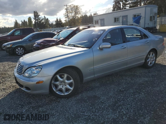 2003 Mercedes-Benz S-Class 4.3L with VIN WDBNG83J43A337899, listed as a Copart auction lot 77347074 with 164,936 mi miles and Clean Title. Bid and sale history available at carsss.com. Image 1.